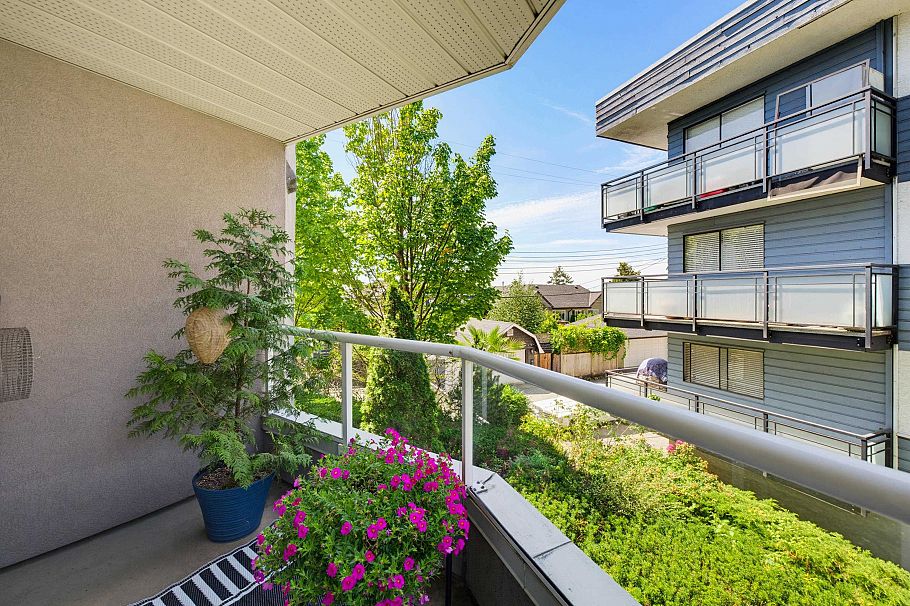 206 245 St. Davids Avenue North Vancouver, BC - 20