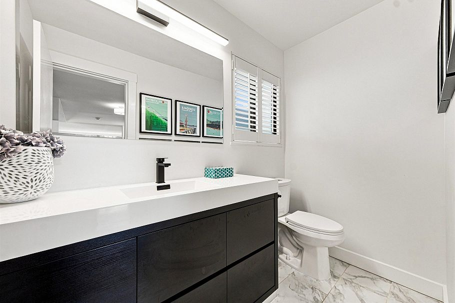 5723 Owl Court North Vancouver, BC - 19