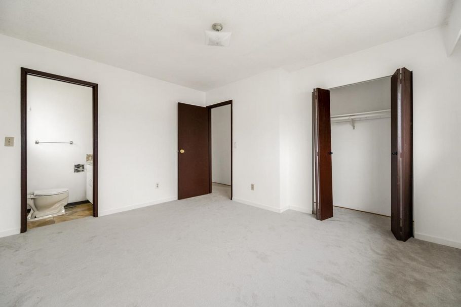 2539 E 34th Avenue Vancouver, BC - 21
