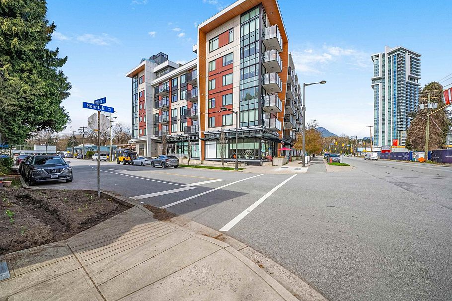 401 1496 Charlotte Road North Vancouver, BC - 37