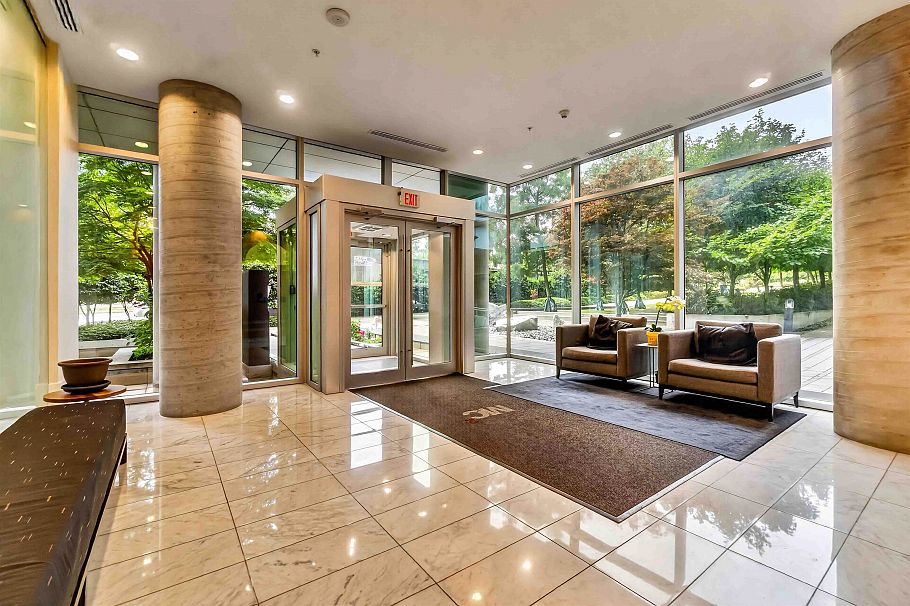 2206 8131 Nunavut Lane Vancouver, BC - 27