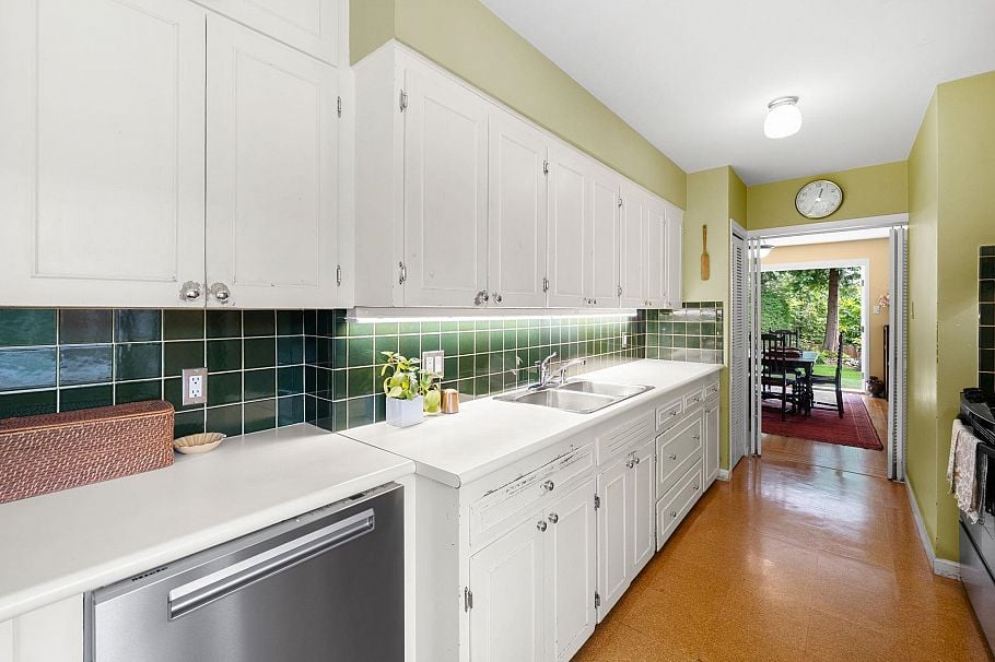 3046 Princess Avenue North Vancouver, BC - 19