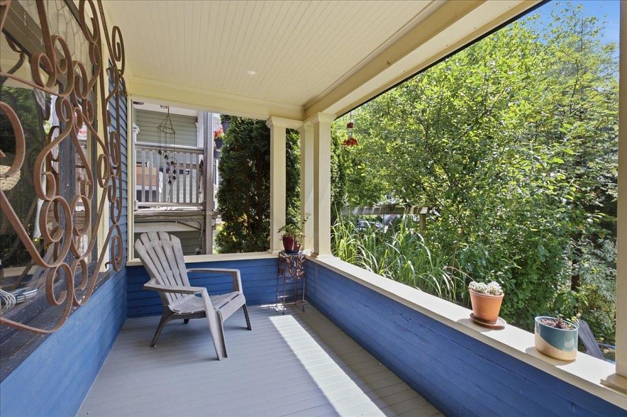 761 E 15th Avenue Vancouver, BC - 4