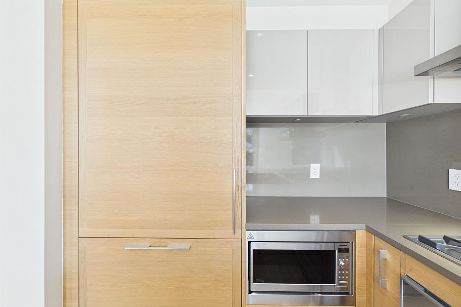 1573 W 57 Avenue Vancouver, BC - 15