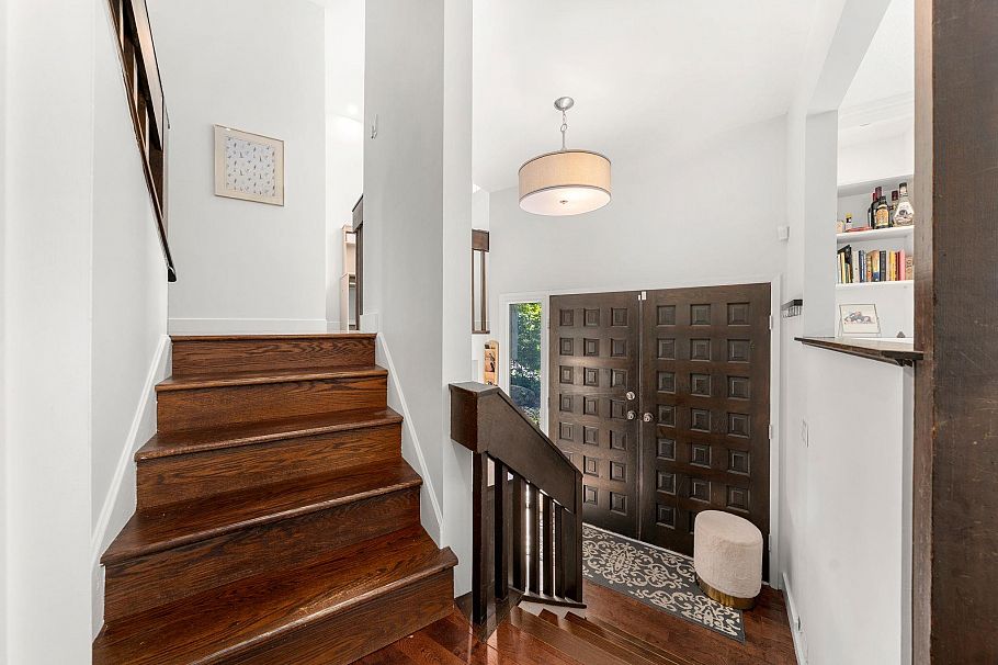 2086 Rivergrove Place North Vancouver, BC - 20