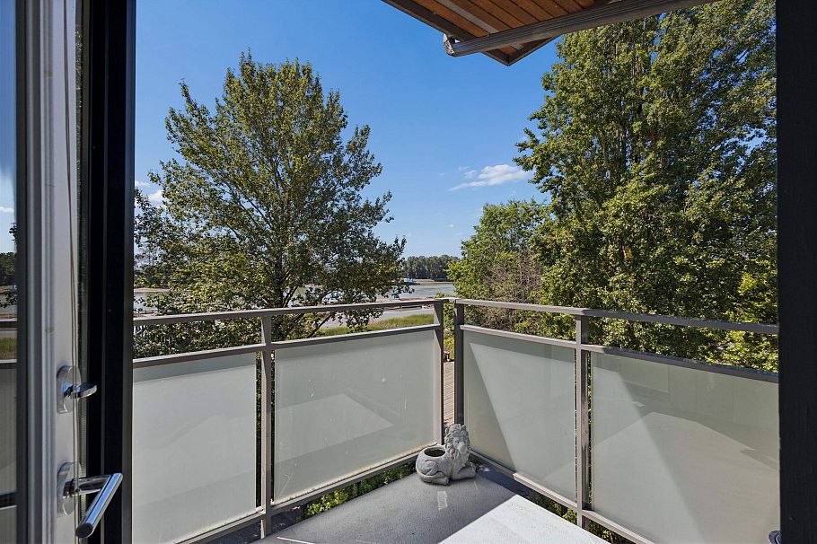312 3138 Riverwalk Avenue Vancouver, BC - 23