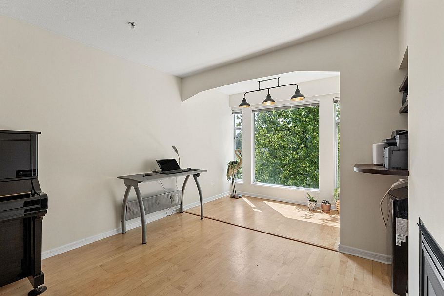 410 3727 W 10th Avenue Vancouver, BC - 8