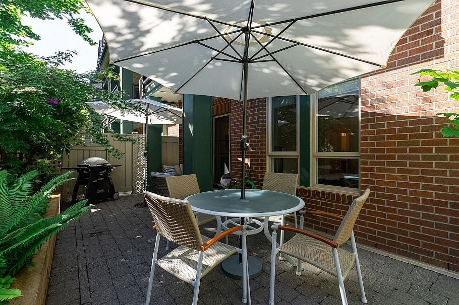 6230 Logan Lane Vancouver, BC - 26