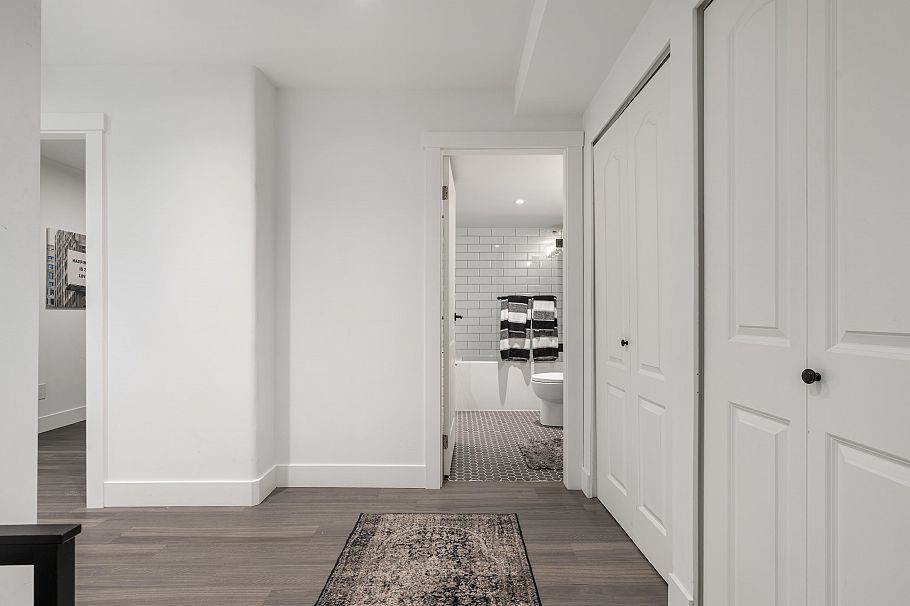203 825 W 15th Avenue Vancouver, BC - 20