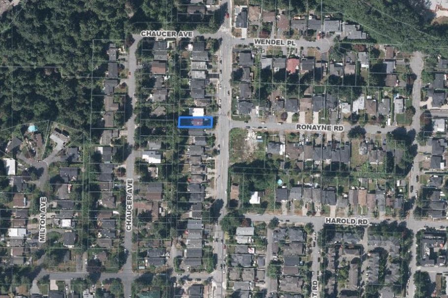 3297 Fromme Road North Vancouver, BC - 1