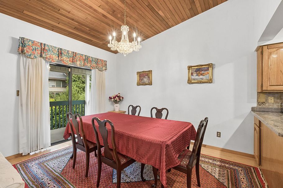5609 White Pine Lane North Vancouver, BC - 12
