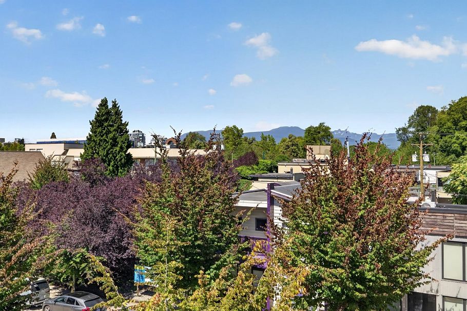401 688 E 16th Avenue Vancouver, BC - 16