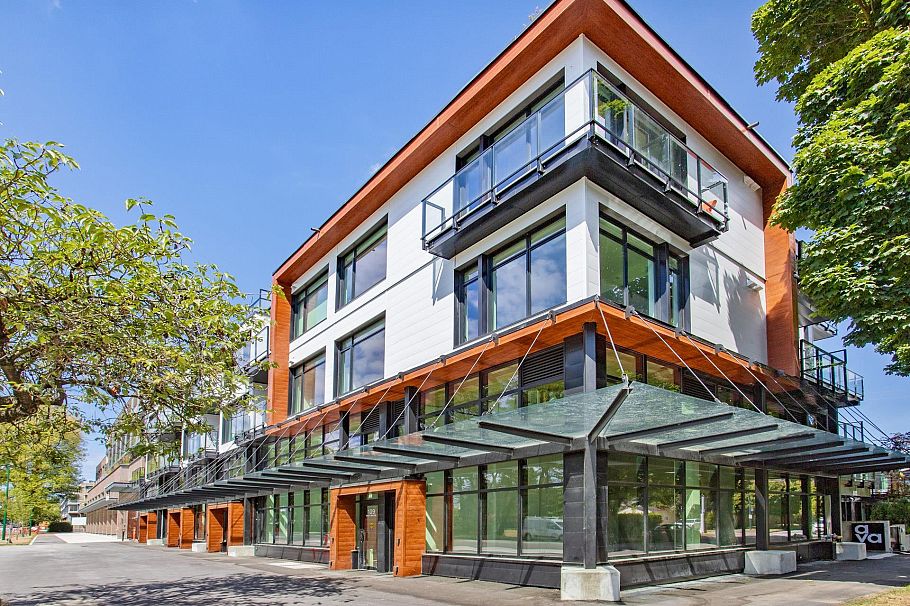 103 6485 Manitoba Street Vancouver, BC - 34