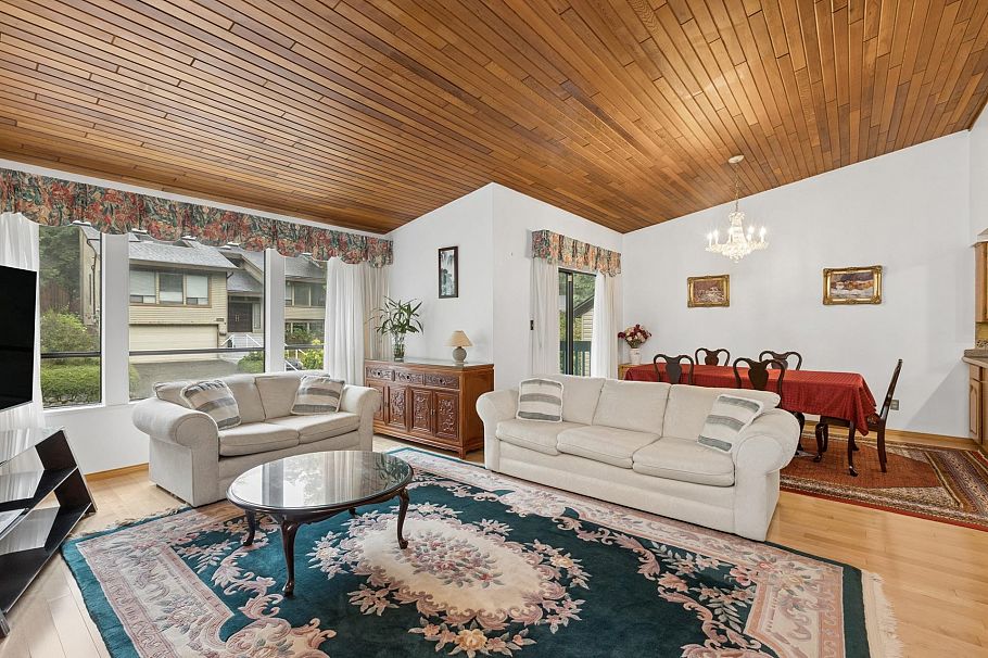 5609 White Pine Lane North Vancouver, BC - 4