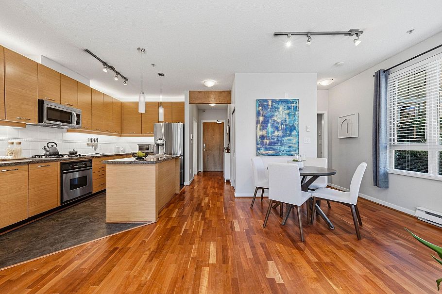 223 530 Raven Woods Drive North Vancouver, BC - 5