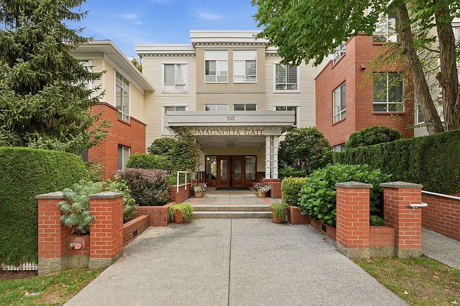 333 383 E 37th Avenue Vancouver, BC - 1