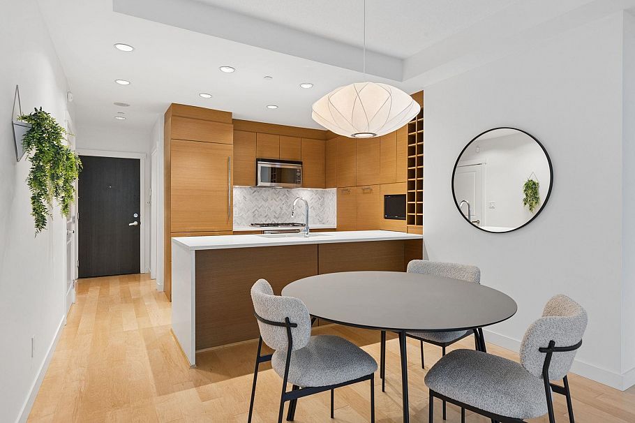 105 5868 Agronomy Road Vancouver, BC - 7