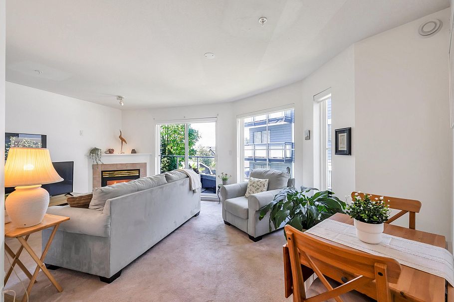 206 245 St. Davids Avenue North Vancouver, BC - 8