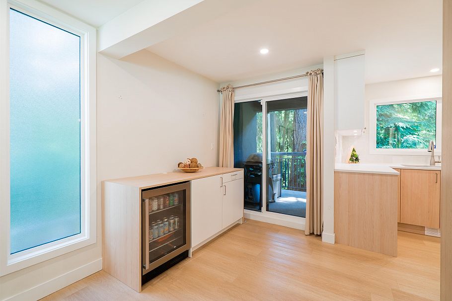 1139 Heritage Boulevard North Vancouver, BC - 16