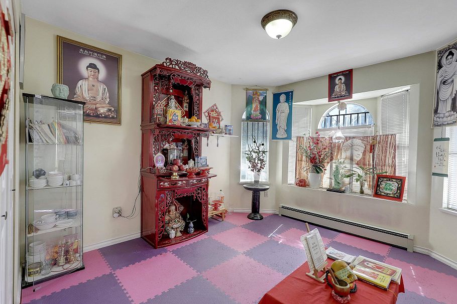 1457 E 18th Avenue Vancouver, BC - 10