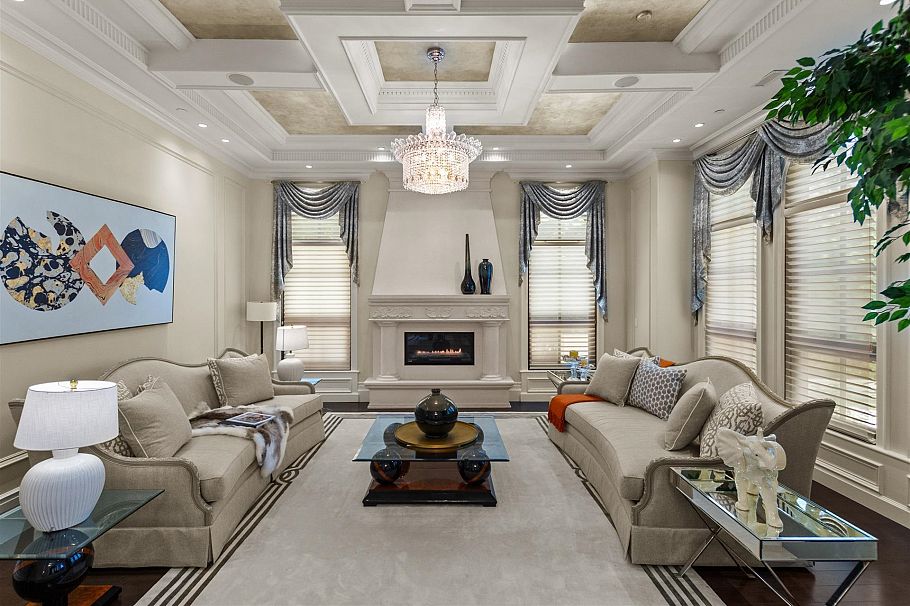 4768 W 4th Avenue Vancouver, BC - 3