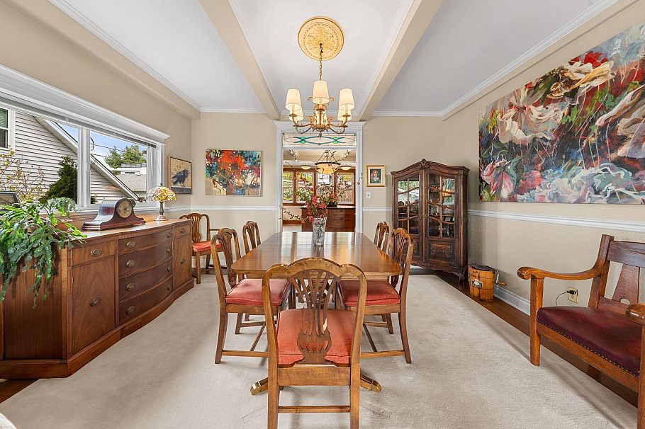 628 E 5th Street North Vancouver, BC - 12