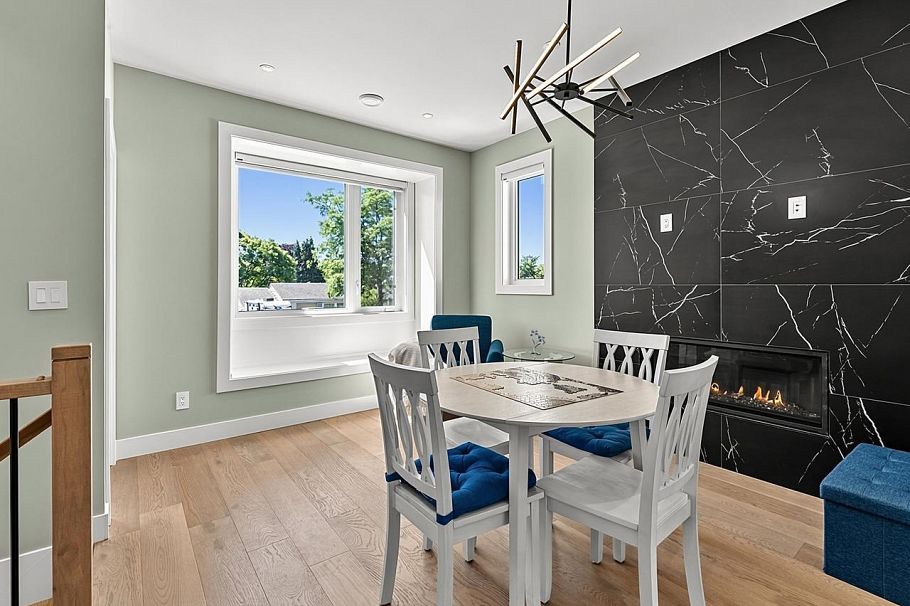 1324 W 15th Street North Vancouver, BC - 5