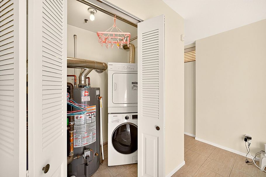 6673 Gladstone Street Vancouver, BC - 30
