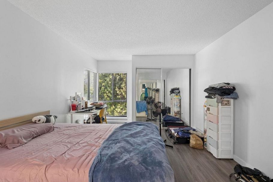311 444 W 49th Avenue Vancouver, BC - 10