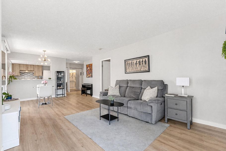 B901 1331 Homer Street Vancouver, BC - 2