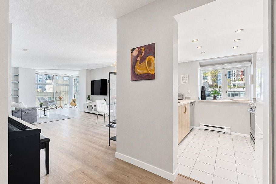 B901 1331 Homer Street Vancouver, BC - 10