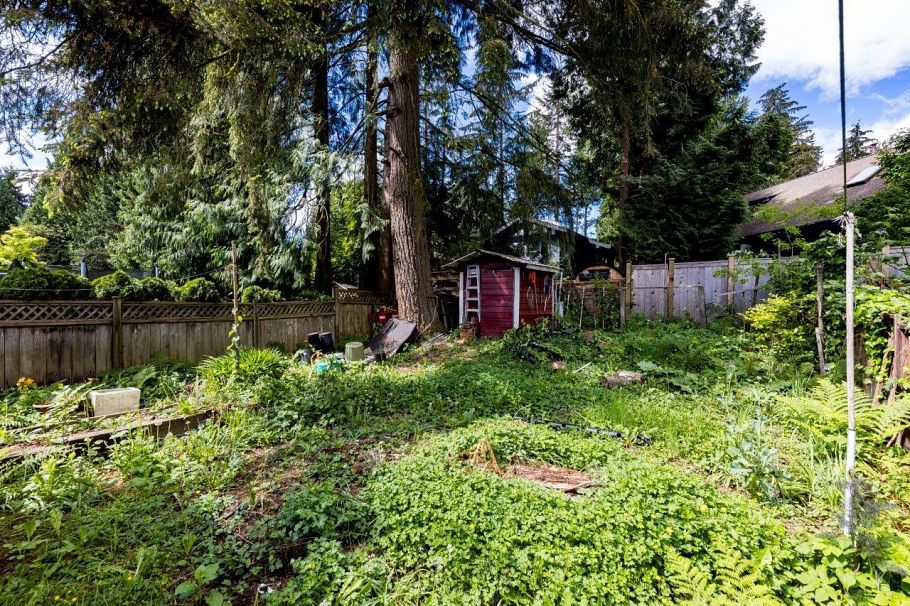 3297 Fromme Road North Vancouver, BC - 4