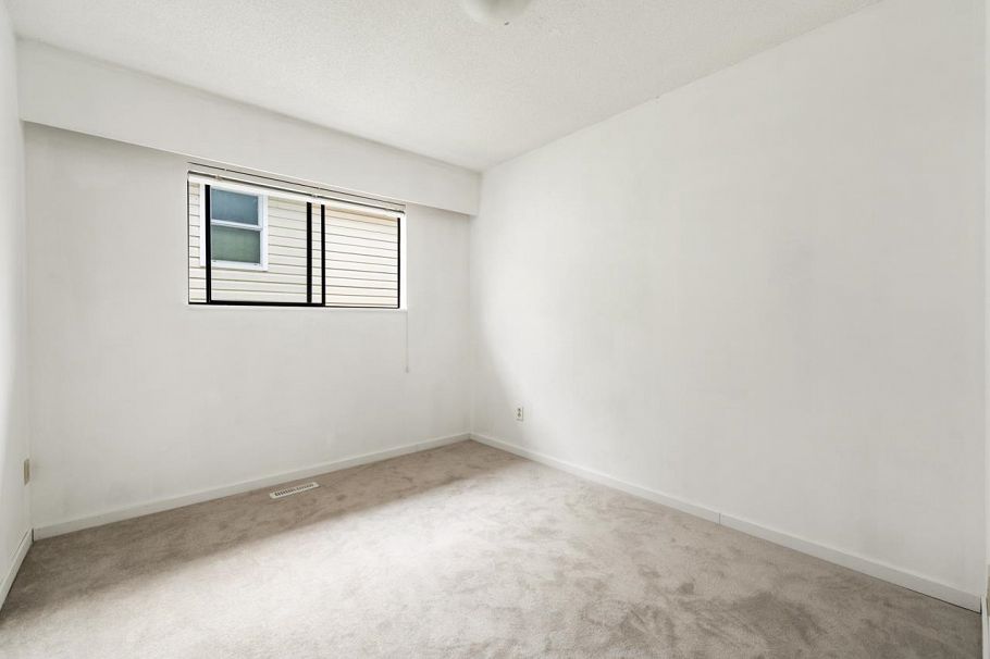 2539 E 34th Avenue Vancouver, BC - 17