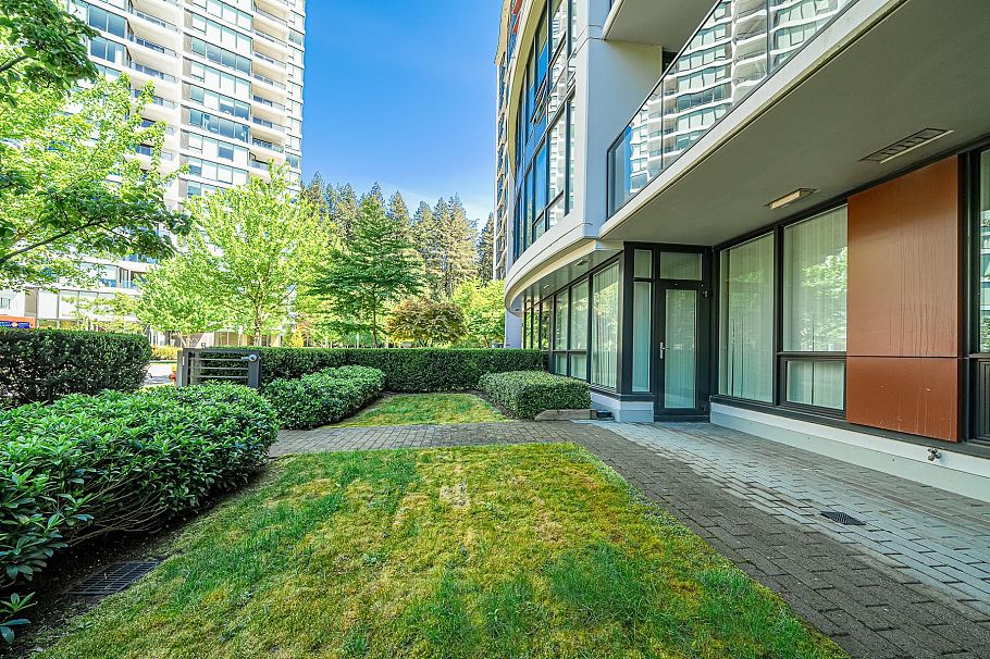 112 5638 Birney Avenue Vancouver, BC - 4