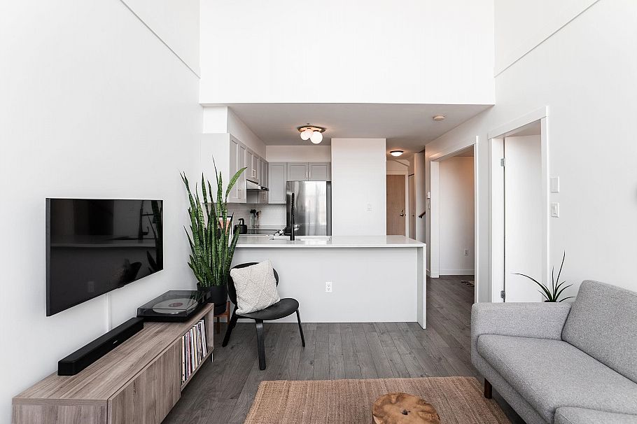 327 418 E Broadway Street Vancouver, BC - 7