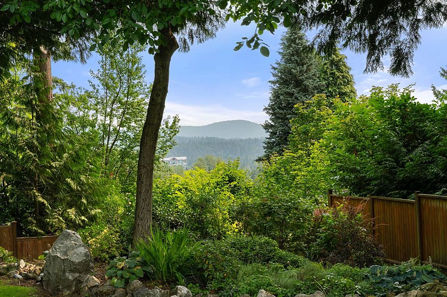 3046 Princess Avenue North Vancouver, BC - 33