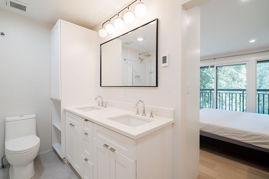 1139 Heritage Boulevard North Vancouver, BC - 25