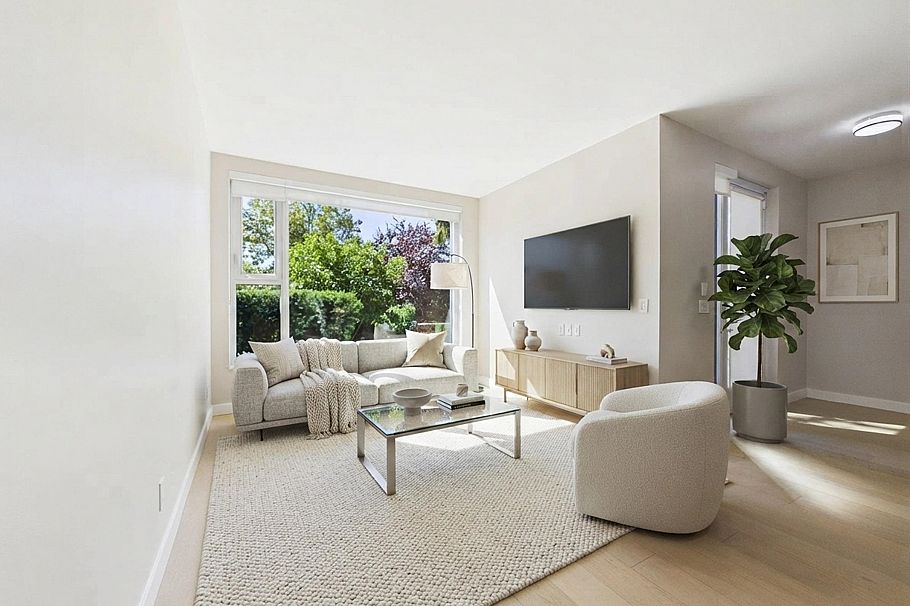 1573 W 57 Avenue Vancouver, BC - 9