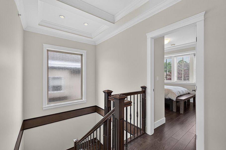 1010 E 55th Avenue Vancouver, BC - 19
