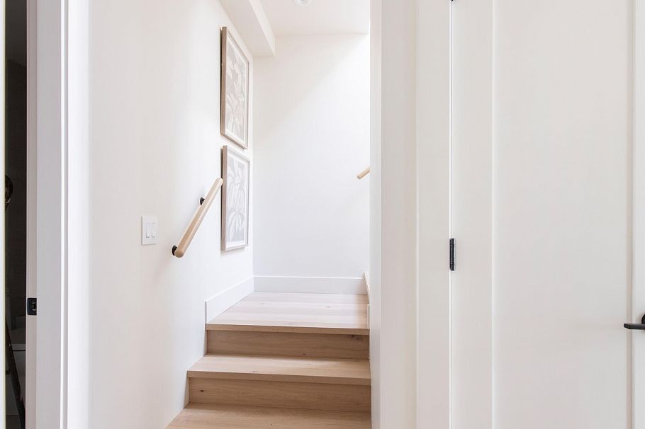 2 2119 W West 18th Avenue Vancouver, BC - 9