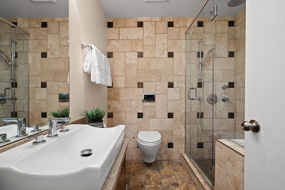 4066 Norwood Avenue North Vancouver, BC - 19
