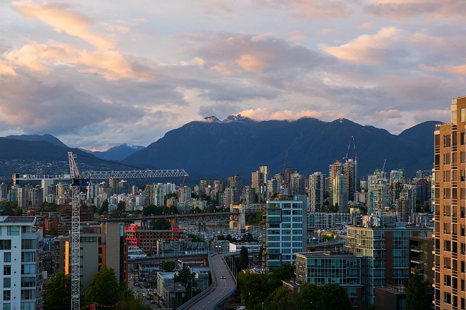 1201 1633 W 10th Avenue Vancouver, BC - 39