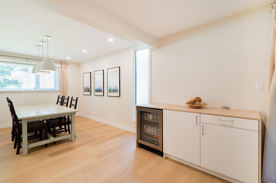 1139 Heritage Boulevard North Vancouver, BC - 17