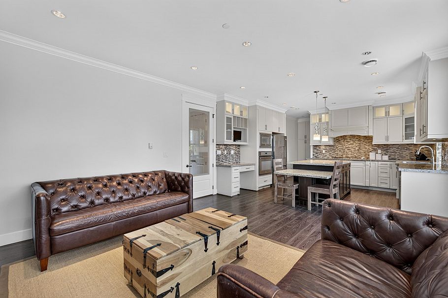 1010 E 55th Avenue Vancouver, BC - 15