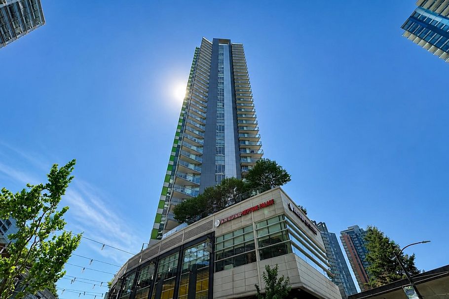 2606 488 SW Marine Drive Vancouver, BC - 1