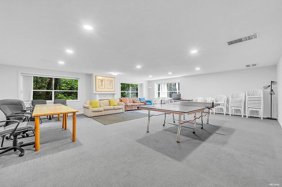 604 1500 Ostler Court North Vancouver, BC - 27