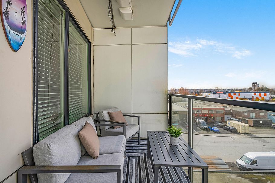 401 1496 Charlotte Road North Vancouver, BC - 28