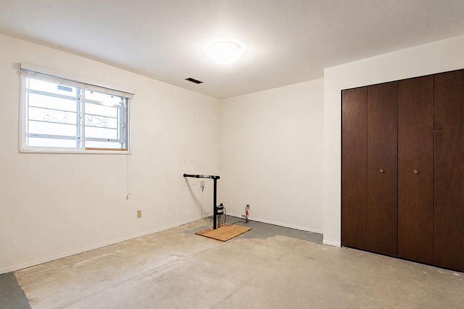 2748 E 6th Avenue Vancouver, BC - 28