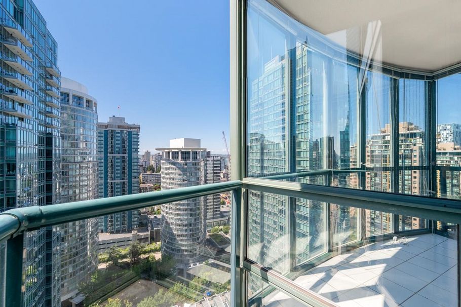 2603 1239 W Georgia Street Vancouver, BC - 21