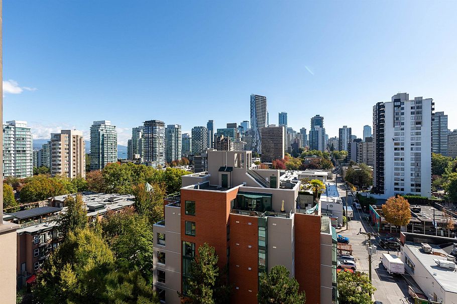 1001 1860 Robson Street Vancouver, BC - 3